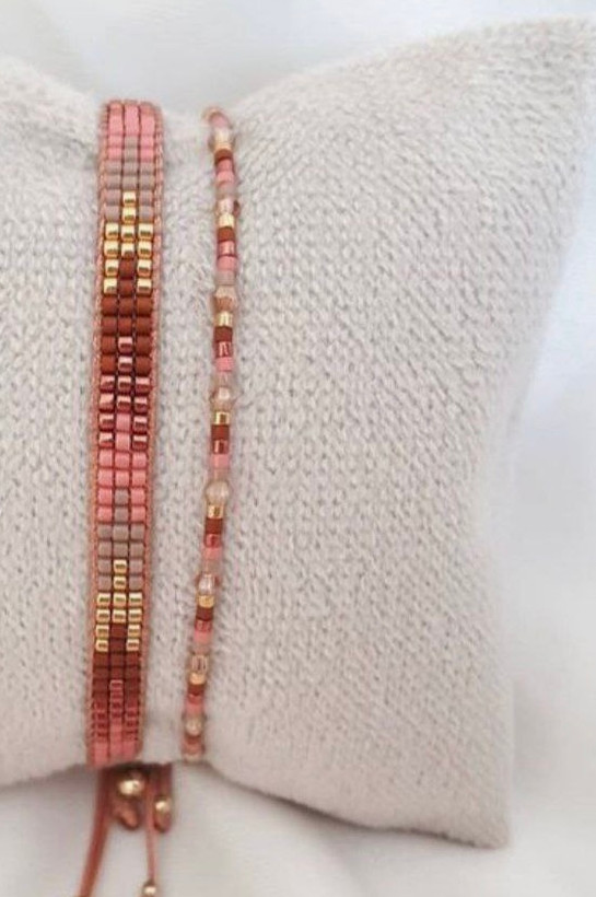 میوکی ۳ ردیفه دخترونه با طیف رنگی صورتی قرمز