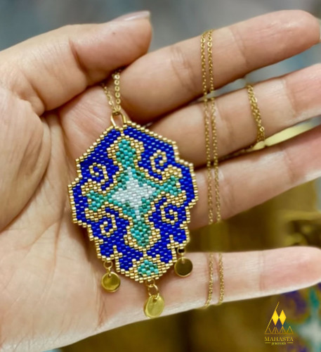 پلاکمیوکی طرح اسلیمی ترکیب با متریال نقره