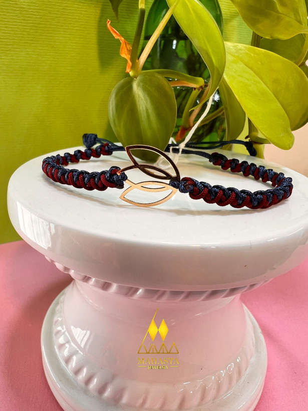 دستبند مکرومه طرح گل لاله