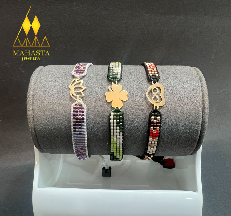 دستبندهای میوکی طرح شاد ترکیب با پلاک طلا