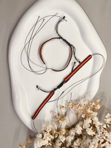 دستبند میوکی ۳ رج قرمز ولنتاینی | دستبند مهرهای زنانه دستساز