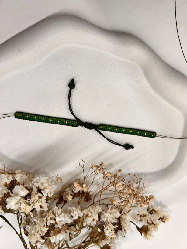 دستبند نیمه آماده میوکی ۳ رج سبز | دستبند مهرهای زنانه دستساز