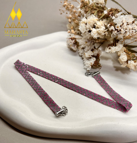 چوکر میوکی مدل هشت طیف رنگ طوسی و سرخابی – گردنبند دستساز زنانه